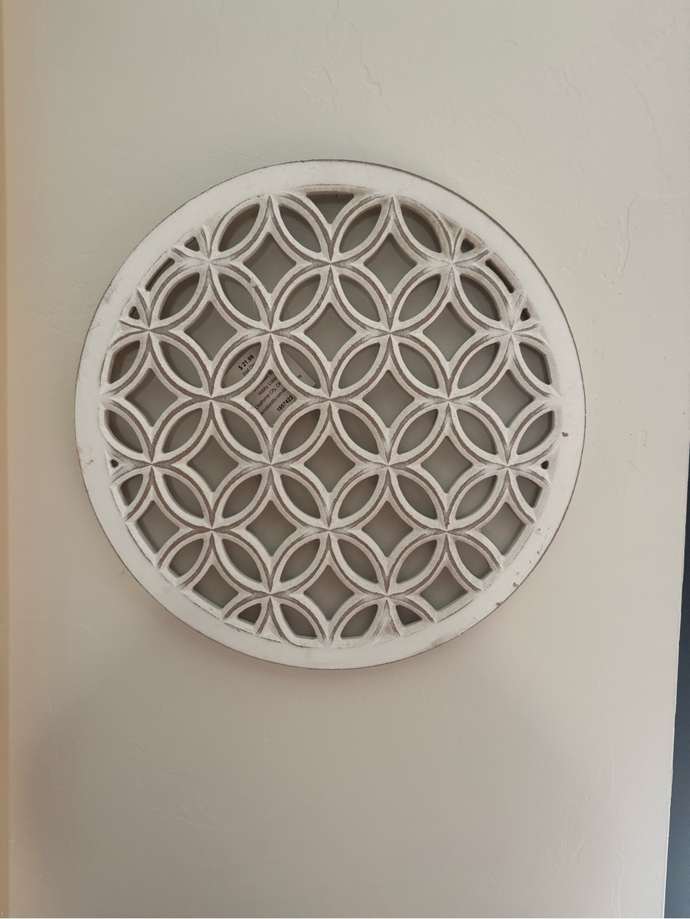 Round White Decorative Wall Panel with Floral Lattice - Hobby Lobby NWT